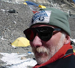 Forrás: Dreher 24 Everest Expedíció Forrás: Dreher 24 Everest Expedíció
