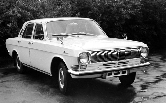 Forr�s: Veter�n Aut� �s Motor
