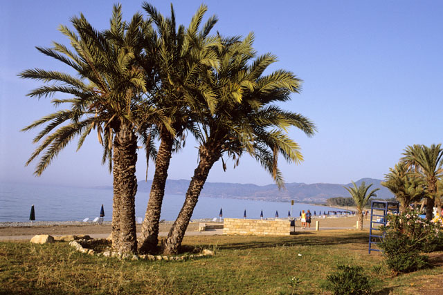 Forr�s: [origo]