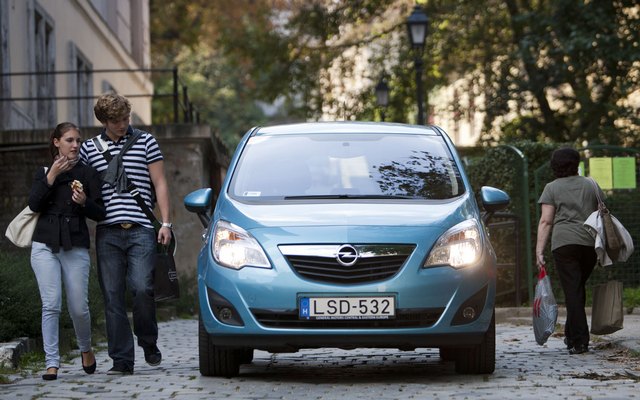 Fot�: Tuba Zolt�n [origo]