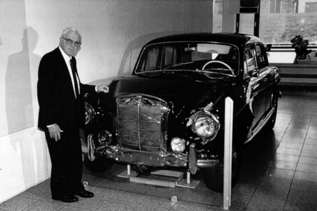 Forrás: veteran-mercedes.hu Forrás: veteran-mercedes.hu